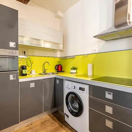 Charming 1-bedroom With Ac Close Palais Apartament *