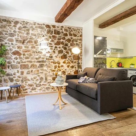 Charming 1-bedroom With Ac Close Palais アパート カンヌ